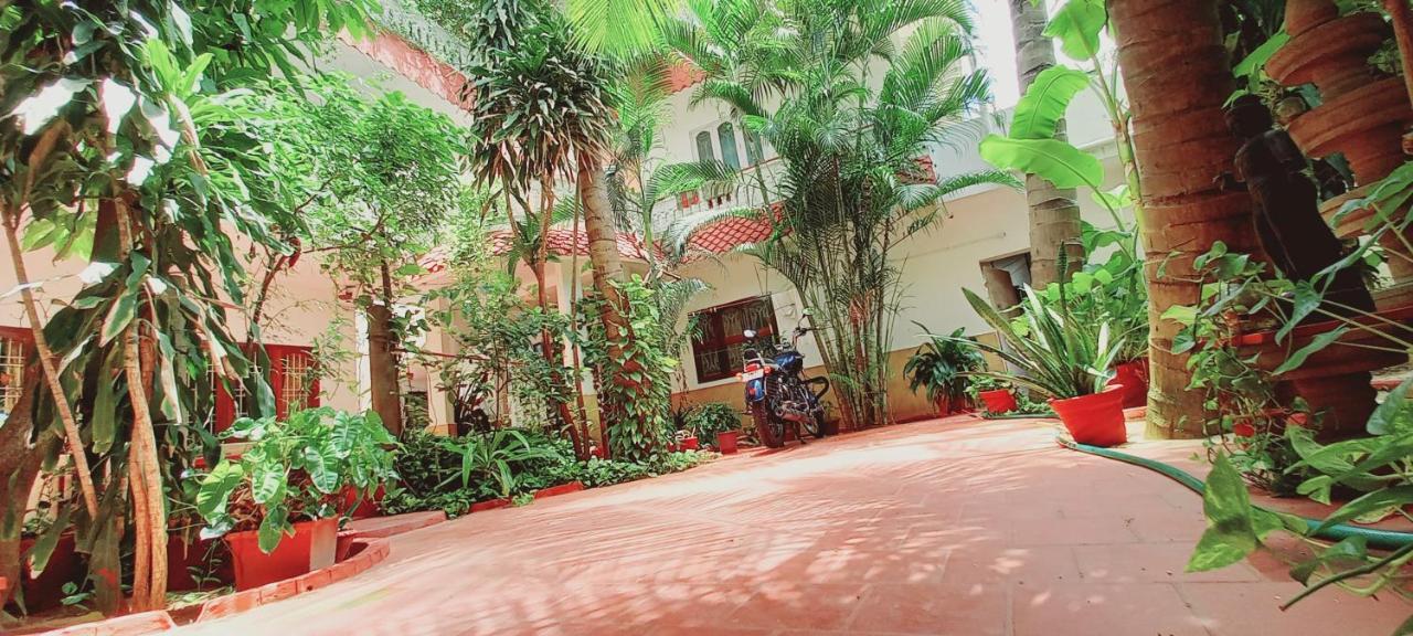 Daphne Hotel Mahabalipuram Exterior foto