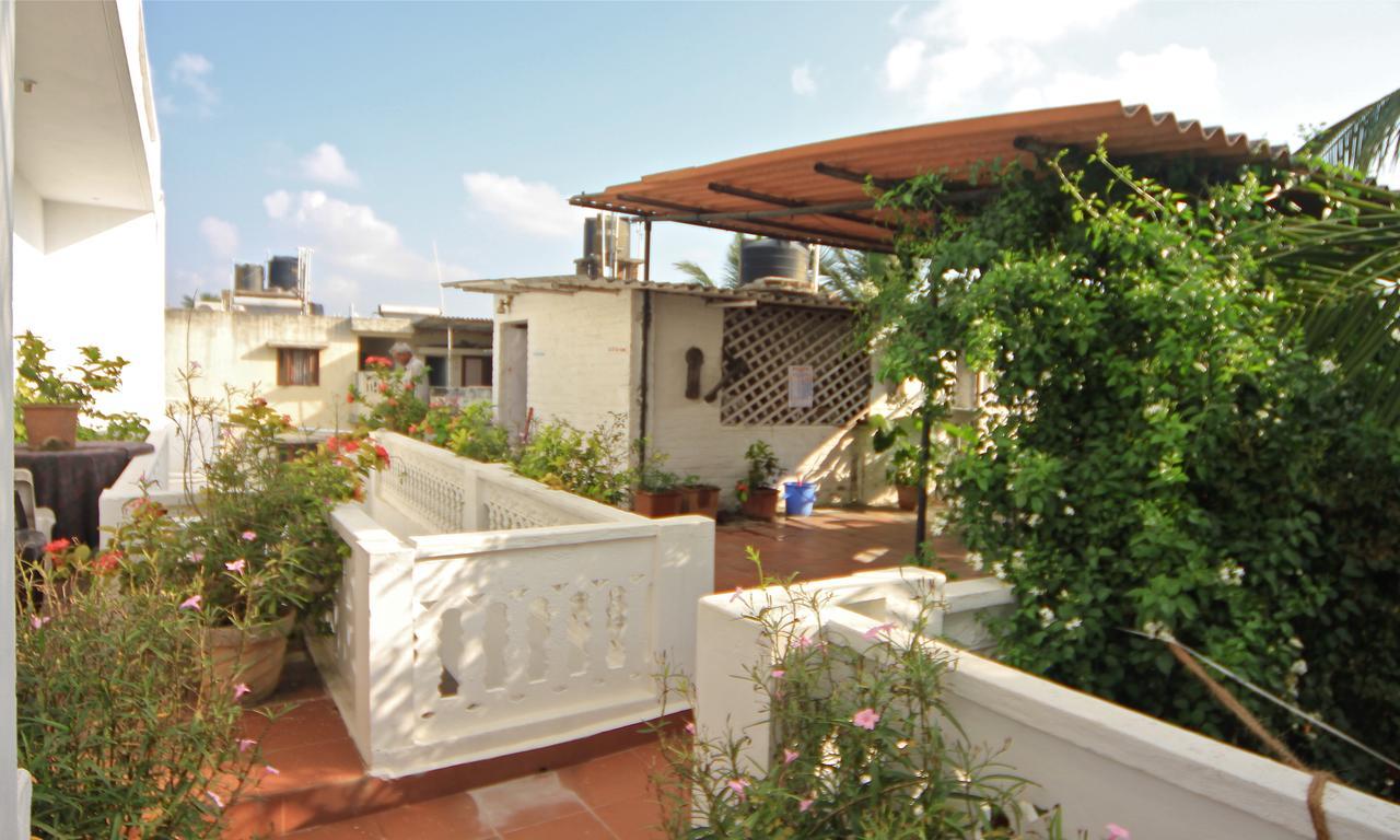 Daphne Hotel Mahabalipuram Exterior foto